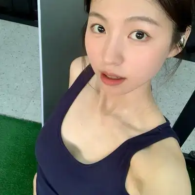 康彤